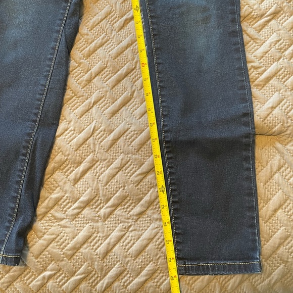 Dark Wash Skinny Jeans - Picture 10 of 11